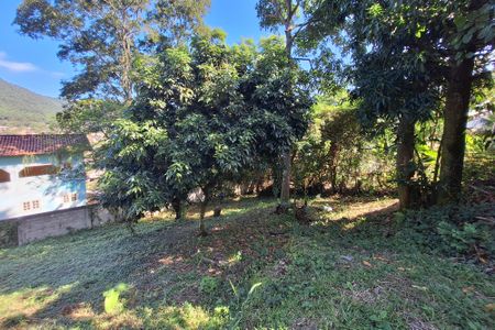 Casa à venda com 150m², 3 quartos e 5 vagas Casa à venda com 150m², 3 quartos e 5 vagasQuintal