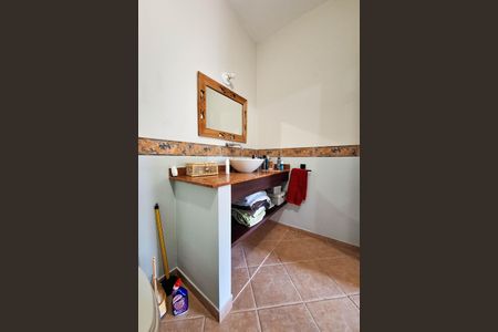 Casa à venda com 150m², 3 quartos e 5 vagas Casa à venda com 150m², 3 quartos e 5 vagasBanheiro da Suíte 1