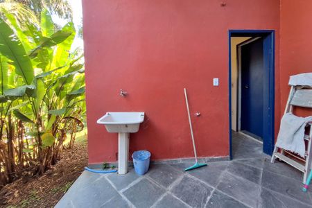Casa à venda com 150m², 3 quartos e 5 vagas Casa à venda com 150m², 3 quartos e 5 vagasÁrea de Serviço