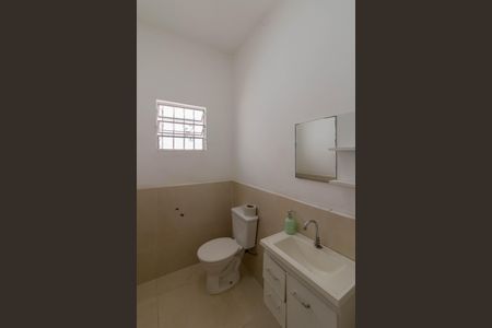 Casa à venda com 270m², 4 quartos e 2 vagas Casa à venda com 270m², 4 quartos e 2 vagasLavabo 2