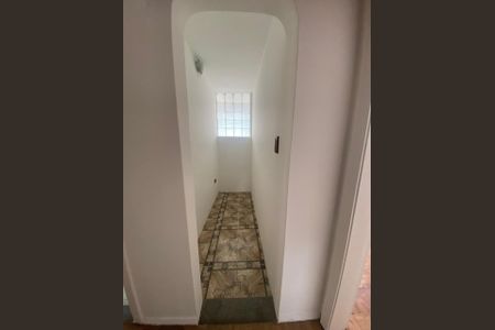 Apartamento à venda com 110m², 3 quartos e 2 vagasCorredor