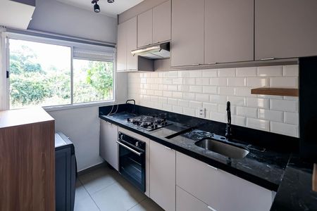 Apartamento para alugar com 49m², 2 quartos e 1 vaga Apartamento para alugar com 49m², 2 quartos e 1 vagaCozinha e Área de Serviço