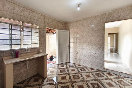 Casa à venda com 90m², 2 quartos e 1 vaga Casa à venda com 90m², 2 quartos e 1 vagaCasa 2 - Cozinha