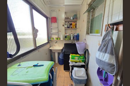 Apartamento para alugar com 80m², 2 quartos e 1 vagaÁrea de Serviço