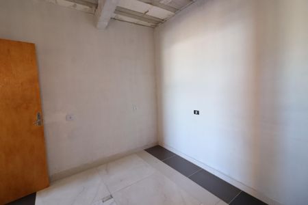 Quarto  de casa para alugar com 1 quarto, 43m² em Vila Menck, Osasco