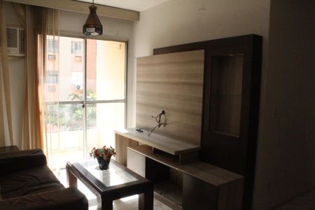 Sala de apartamento para alugar com 2 quartos, 75m² em Jacarepaguá, Rio de Janeiro