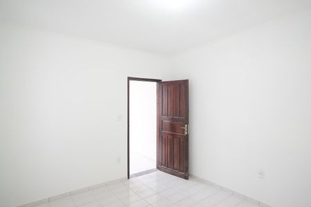 Casa para alugar com 55m², 1 quarto e sem vagaSuíte