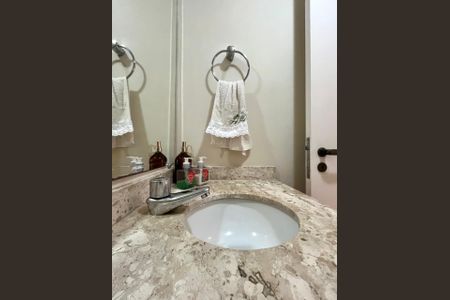 Lavabo de apartamento à venda com 3 quartos, 134m² em Loteamento Residencial Vila Bella, Campinas