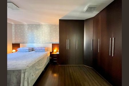 Apartamento à venda com 134m², 3 quartos e 2 vagasSuíte 3