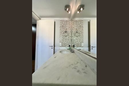 Apartamento à venda com 134m², 3 quartos e 2 vagasBanheiro da Suíte 3