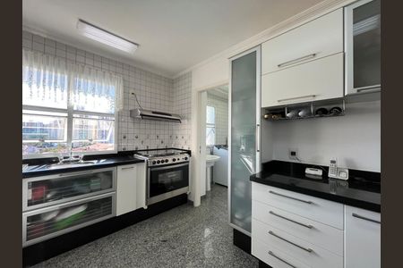 Apartamento à venda com 134m², 3 quartos e 2 vagasCozinha