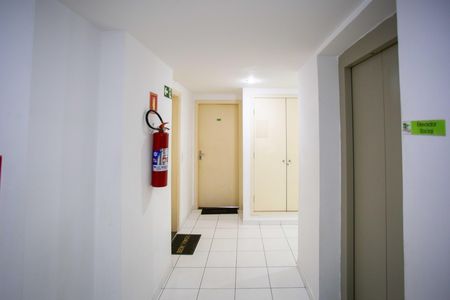 Apartamento à venda com 46m², 2 quartos e 1 vagaHall de entrada
