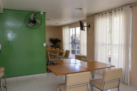 Apartamento à venda com 46m², 2 quartos e 1 vaga Apartamento à venda com 46m², 2 quartos e 1 vagaSalão de Festas
