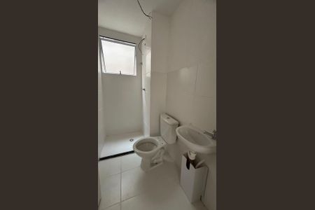 Banheiro de apartamento para alugar com 1 quarto, 45m² em Jardim Betânia, Cachoeirinha