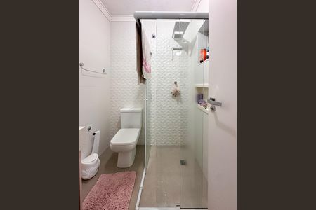 Casa à venda com 252m², 4 quartos e 2 vagas Casa à venda com 252m², 4 quartos e 2 vagasBanheiro da Suíte 2