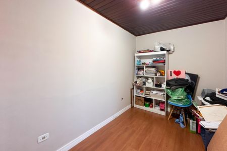 Casa à venda com 252m², 4 quartos e 2 vagas Casa à venda com 252m², 4 quartos e 2 vagasQuarto de Serviço