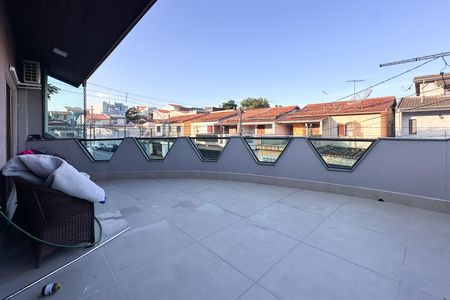 Casa à venda com 252m², 4 quartos e 2 vagas Casa à venda com 252m², 4 quartos e 2 vagasSacada da Suíte 1 e Quarto