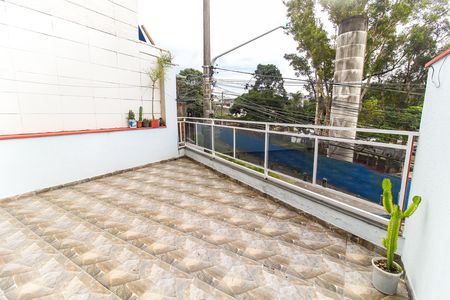 Casa à venda com 300m², 3 quartos e 3 vagas Casa à venda com 300m², 3 quartos e 3 vagasVaranda da Suíte 3