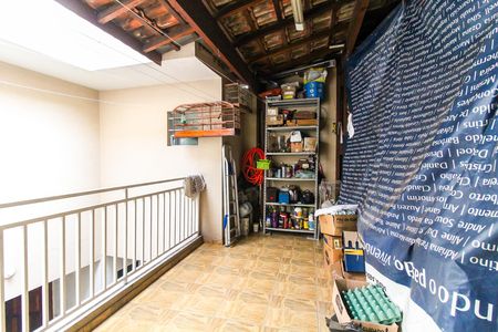 Casa à venda com 300m², 3 quartos e 3 vagas Casa à venda com 300m², 3 quartos e 3 vagasVaranda 2