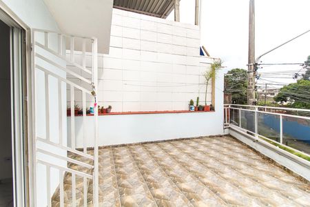 Casa à venda com 300m², 3 quartos e 3 vagas Casa à venda com 300m², 3 quartos e 3 vagasVaranda da Suíte 3