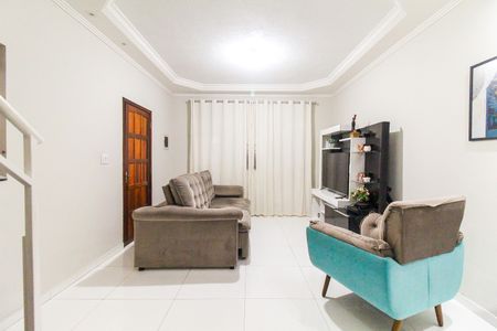 Sala de casa à venda com 3 quartos, 300m² em Cidade Líder, São Paulo
