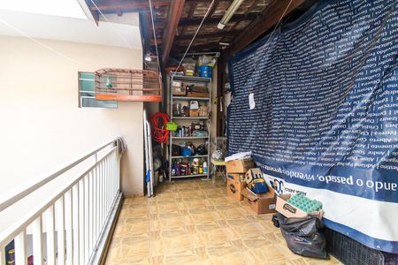 Casa à venda com 300m², 3 quartos e 3 vagas Casa à venda com 300m², 3 quartos e 3 vagasVaranda 2