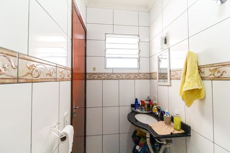 Casa à venda com 300m², 3 quartos e 3 vagas Casa à venda com 300m², 3 quartos e 3 vagasBanheiro da Suíte 2