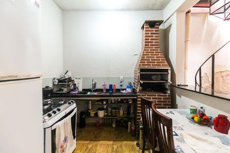 Casa à venda com 300m², 3 quartos e 3 vagas Casa à venda com 300m², 3 quartos e 3 vagasÁrea Gourmet