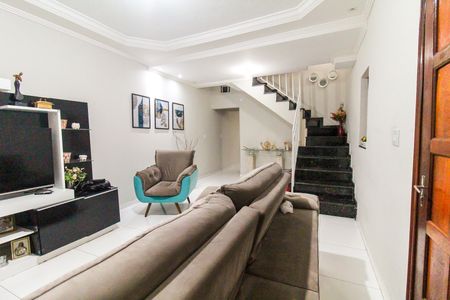 Sala de casa à venda com 3 quartos, 300m² em Cidade Líder, São Paulo