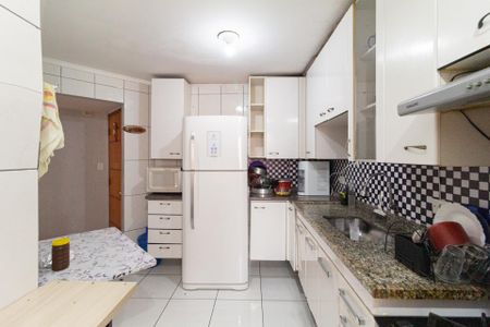 Apartamento para alugar com 77m², 2 quartos e 1 vagaCozinha e área de serviço
