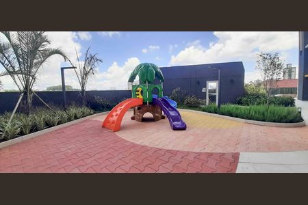 Apartamento para alugar com 50m², 2 quartos e 1 vaga Apartamento para alugar com 50m², 2 quartos e 1 vagaÁrea comum - Playground