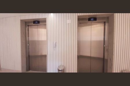 Apartamento para alugar com 50m², 2 quartos e 1 vaga Apartamento para alugar com 50m², 2 quartos e 1 vagaElevadores