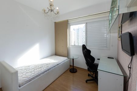 Apartamento para alugar com 124m², 3 quartos e 2 vagas Apartamento para alugar com 124m², 3 quartos e 2 vagasQuarto 1