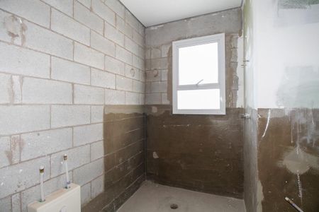 Apartamento à venda com 341m², 4 quartos e 5 vagasBanheiro 2 da Suíte 4