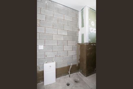 Apartamento à venda com 341m², 4 quartos e 5 vagasBanheiro da Suíte 2