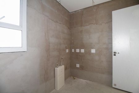 Apartamento à venda com 341m², 4 quartos e 5 vagasBanheiro 1 da Suíte 4
