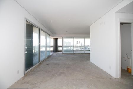 Apartamento à venda com 341m², 4 quartos e 5 vagasSala de Estar e Jantar