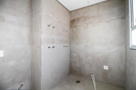 Apartamento à venda com 341m², 4 quartos e 5 vagasBanheiro 1 da Suíte 4