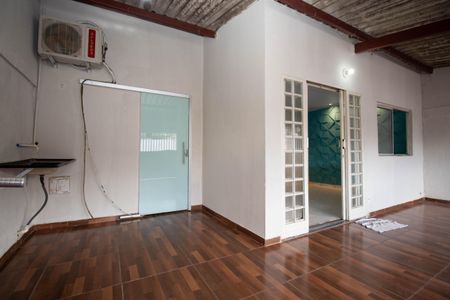 Casa para alugar com 113m², 3 quartos e 2 vagasChurrasqueira