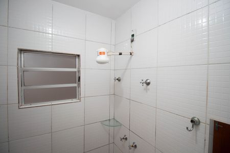 Casa para alugar com 113m², 3 quartos e 2 vagasBanheiro Social