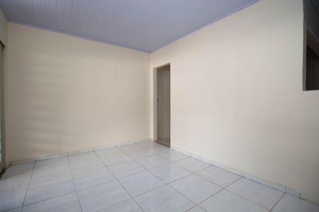 Casa para alugar com 113m², 3 quartos e 2 vagasSala
