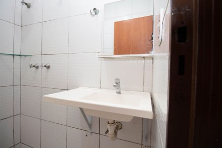 Casa para alugar com 113m², 3 quartos e 2 vagasBanheiro Social