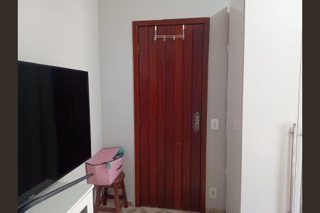 Casa de condomínio à venda com 202m², 4 quartos e 2 vagasQuarto
