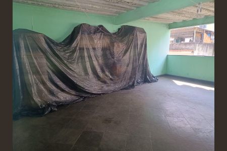 Casa de condomínio à venda com 202m², 4 quartos e 2 vagasÁrea externa