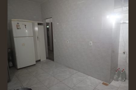 Casa de condomínio à venda com 202m², 4 quartos e 2 vagasCozinha