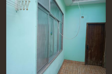 Casa de condomínio à venda com 202m², 4 quartos e 2 vagasÁrea externa