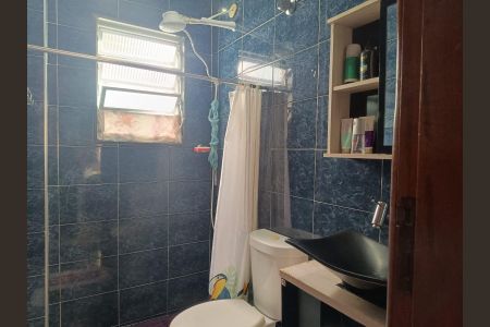 Casa de condomínio à venda com 202m², 4 quartos e 2 vagasBanheiro