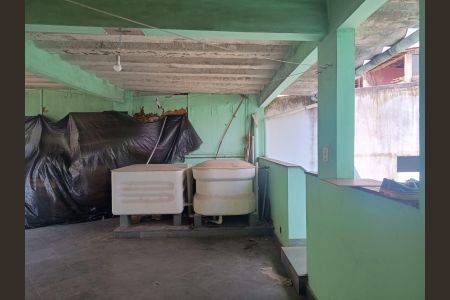 Casa de condomínio à venda com 202m², 4 quartos e 2 vagasÁrea externa