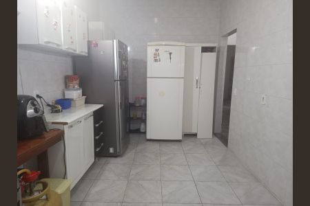 Casa de condomínio à venda com 202m², 4 quartos e 2 vagasCozinha