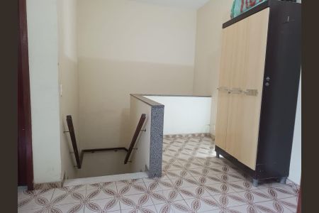 Casa de condomínio à venda com 202m², 4 quartos e 2 vagasCorredor
